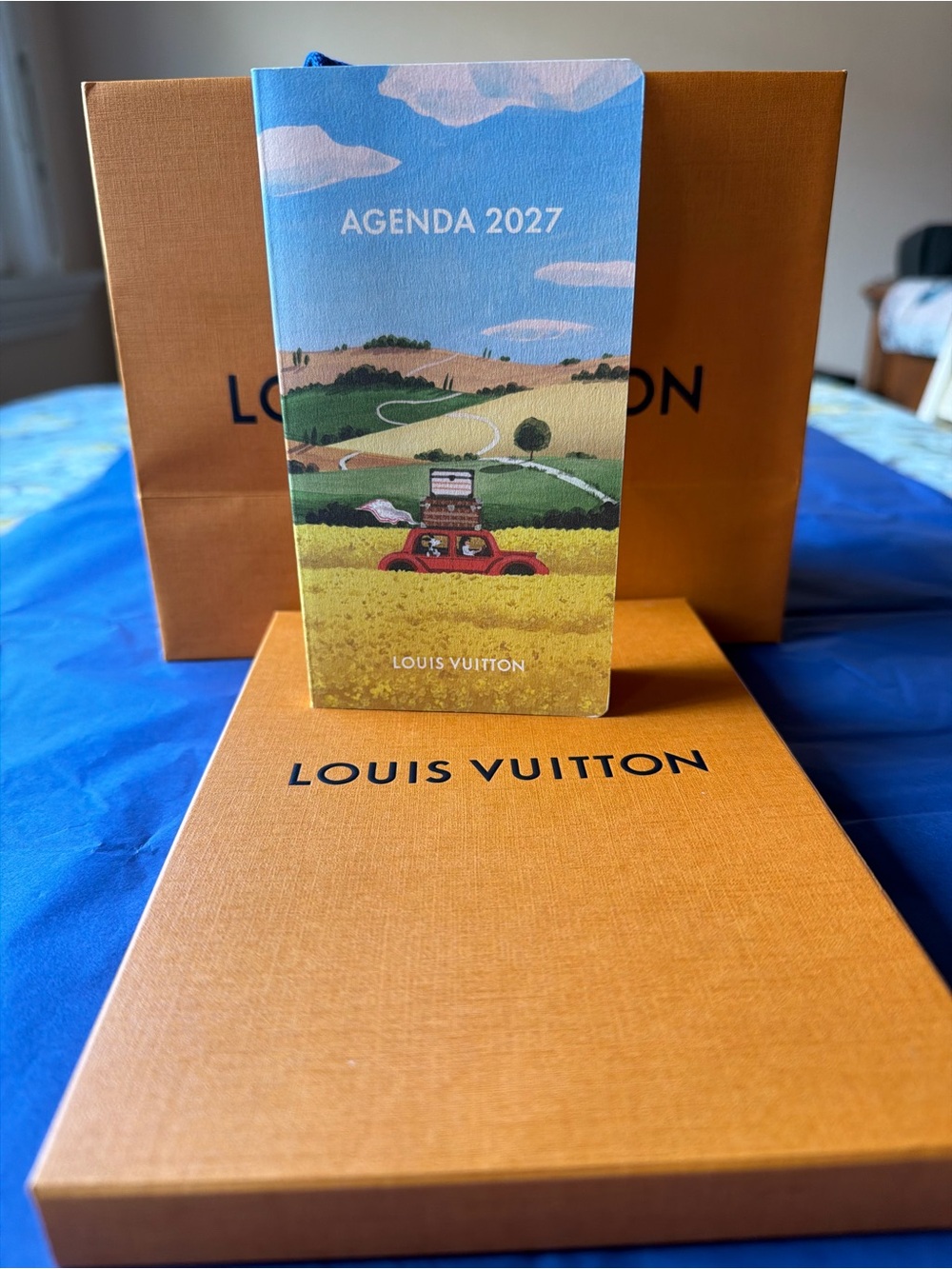 ✨ LOUIS VUITTON POCKET AGENDA 2027 ✨ NWT ✨